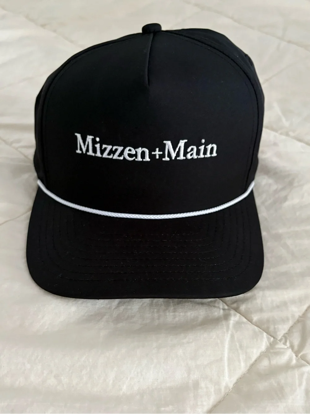 Black Mizzen + Main Rope performance Hat